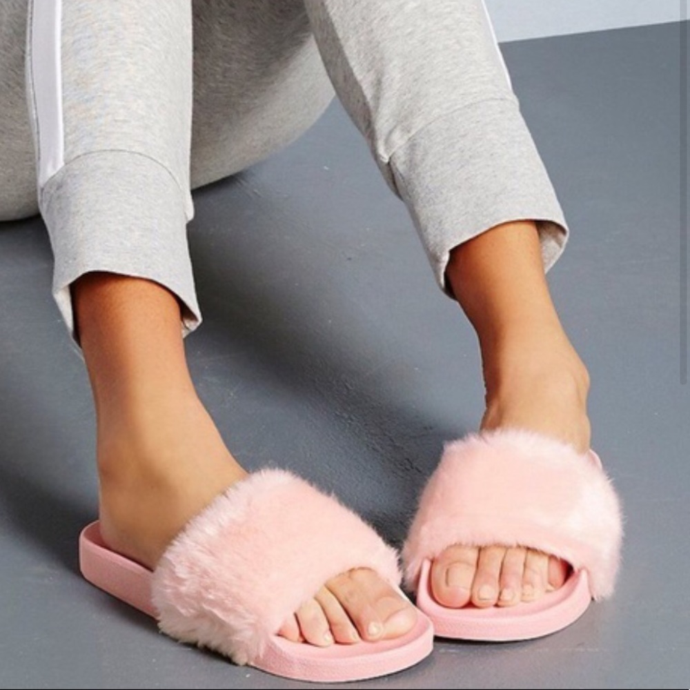 Steve Madden Pink Faux Fur Slides